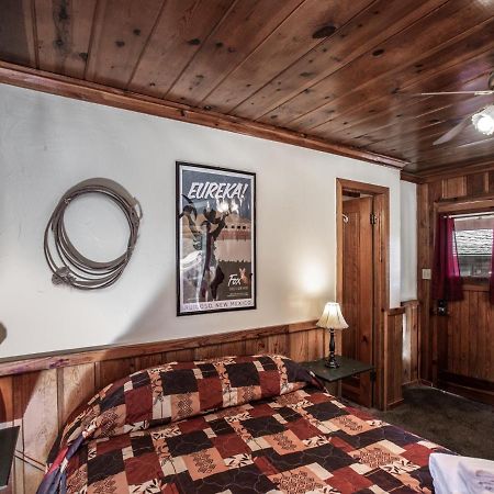 Apache Village Cabinette 11, Queen Bed, Midtown, Sleeps 2 Ruidoso Ngoại thất bức ảnh